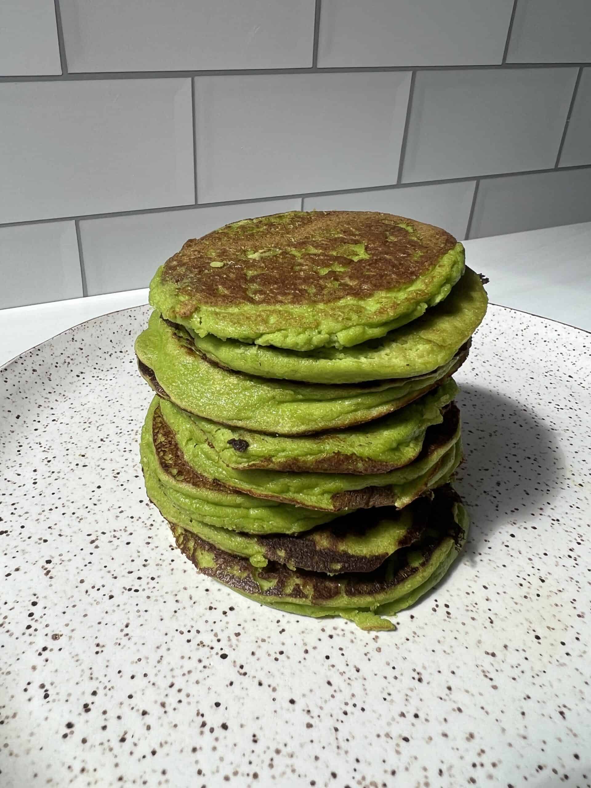 Gluten-Free Spinach Banana Pancakes (Baby Led Weaning and Toddler Friendly)  - The Bento Box Dietitian